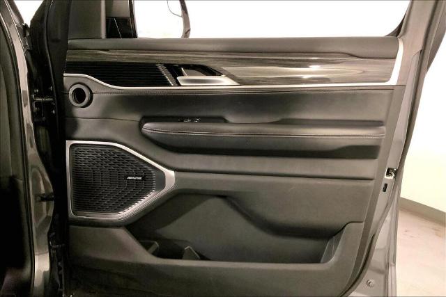 2022 Jeep Wagoneer Vehicle Photo in Kansas City, MO 64114