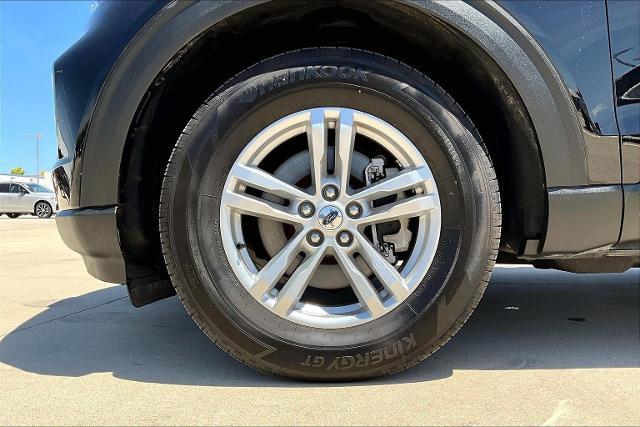 2024 Ford Explorer Vehicle Photo in Grapevine, TX 76051