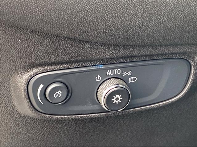 2024 Chevrolet Equinox Vehicle Photo in BEAUFORT, SC 29906-4218
