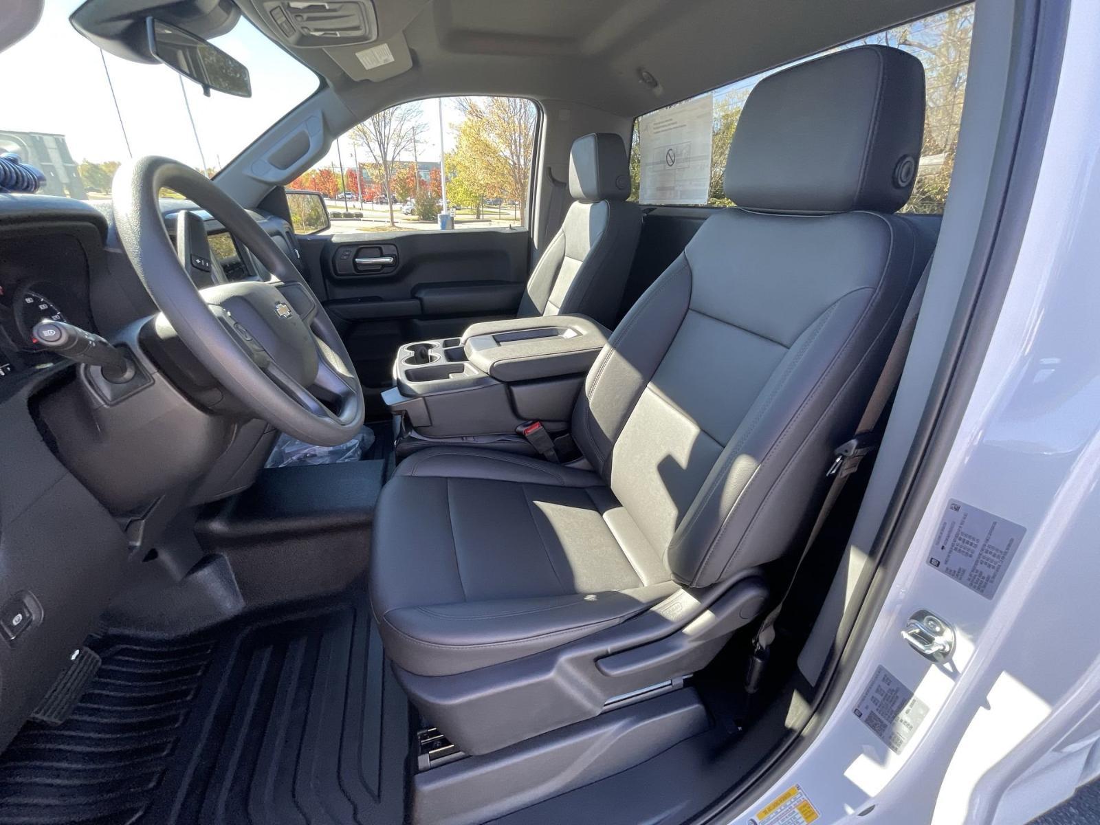 2025 Chevrolet Silverado 1500 Vehicle Photo in BENTONVILLE, AR 72712-4322
