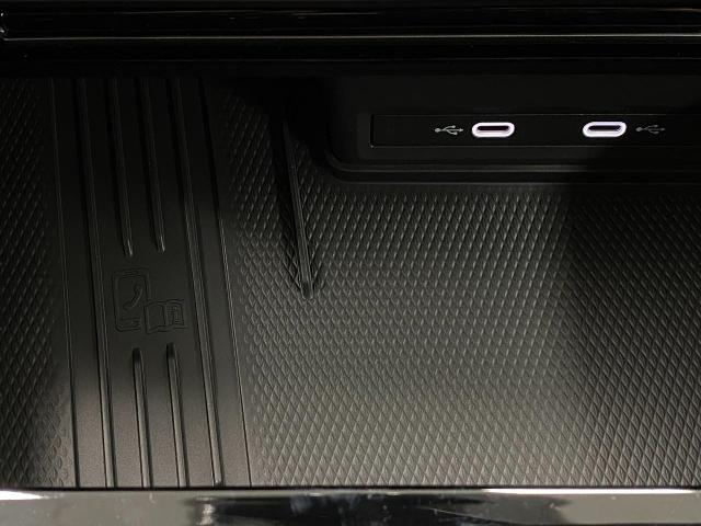 2025 Volkswagen Atlas Vehicle Photo in Appleton, WI 54913