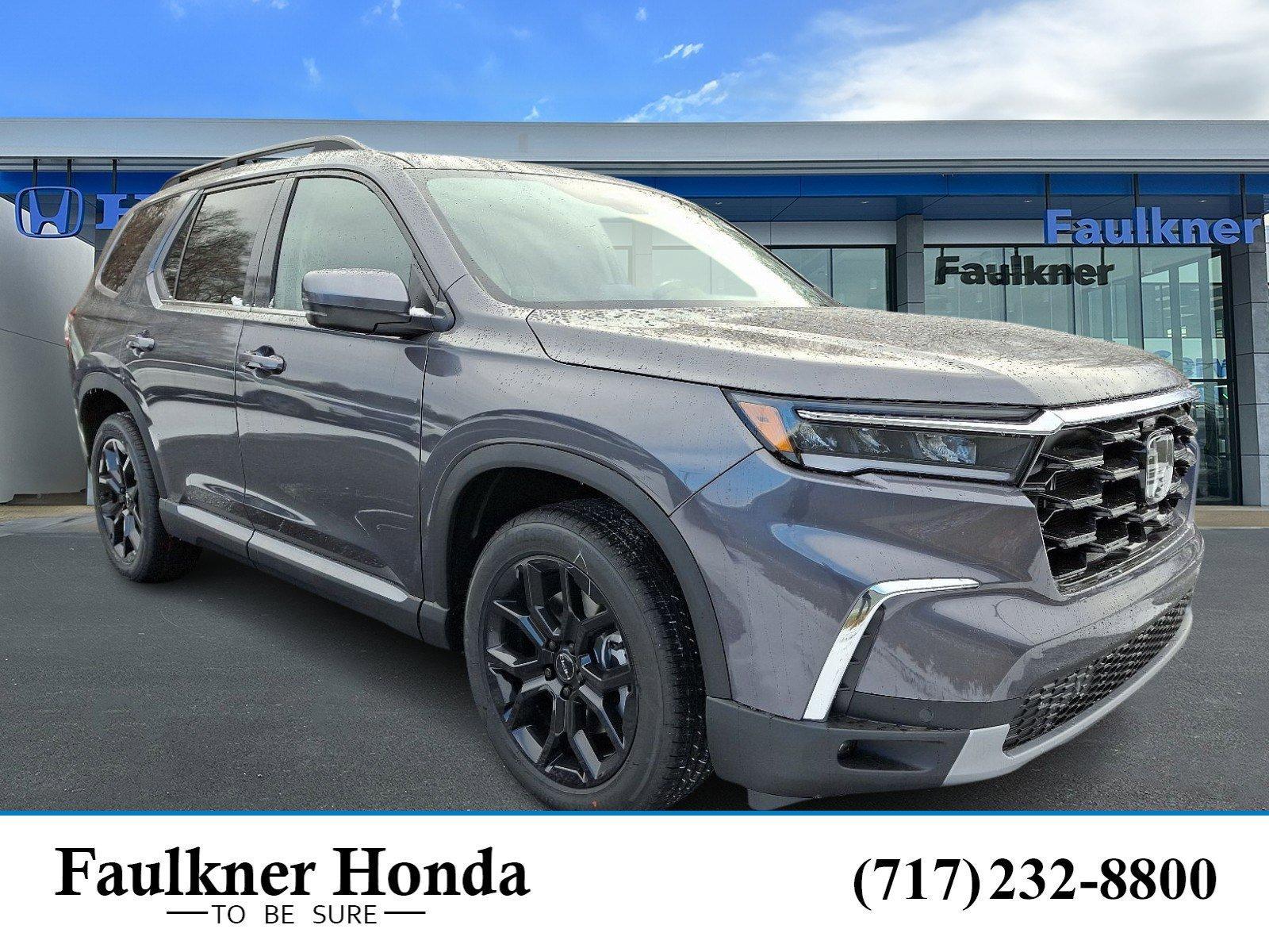 2025 Honda Pilot Vehicle Photo in Harrisburg, PA 17111
