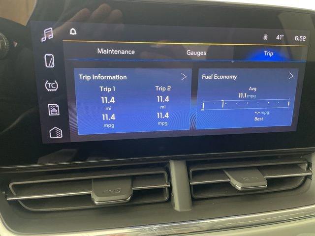 2025 Chevrolet Trax Vehicle Photo in PHOENIX, AZ 85014-3381
