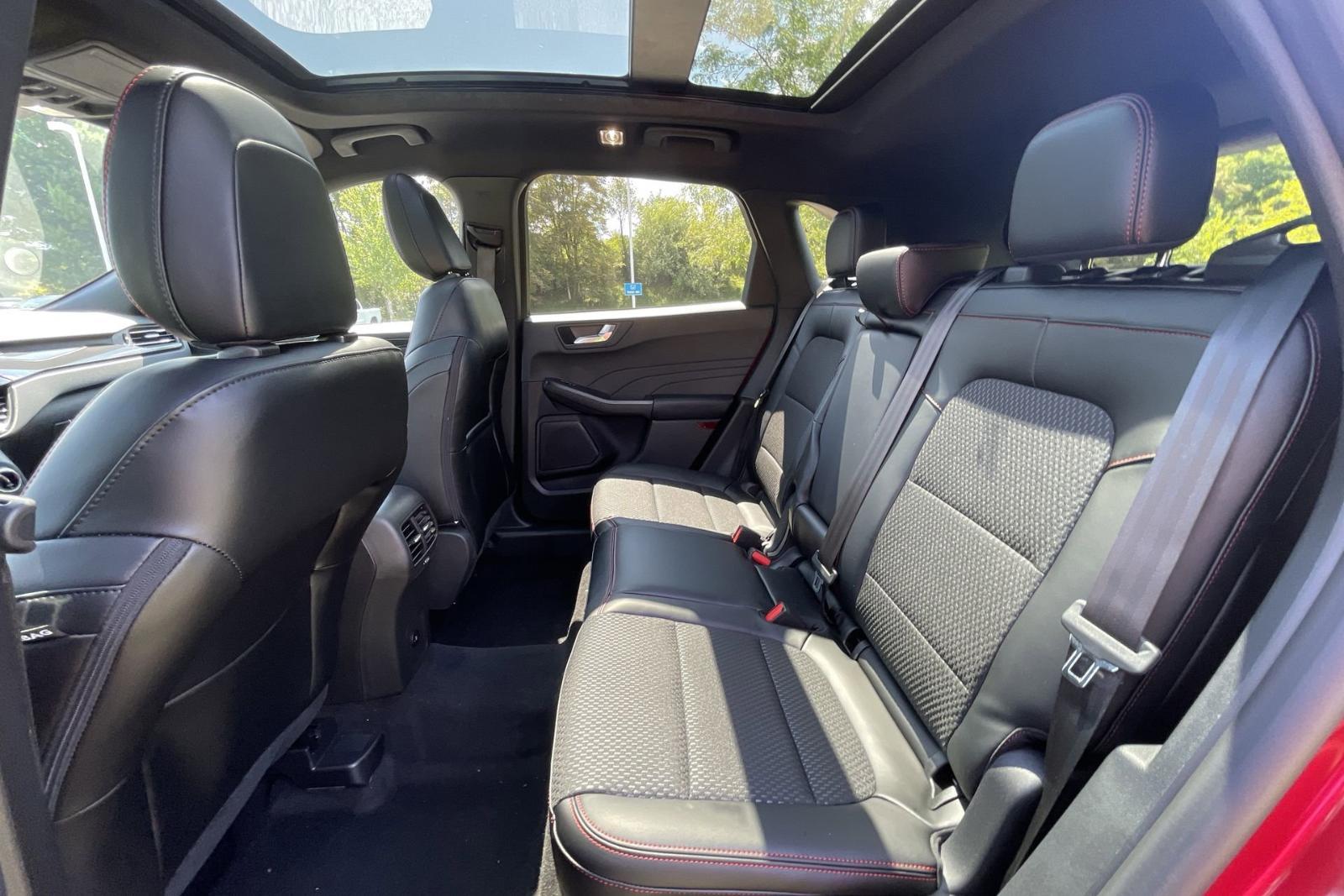 2024 Ford Escape Vehicle Photo in Belle Vernon, PA 15012