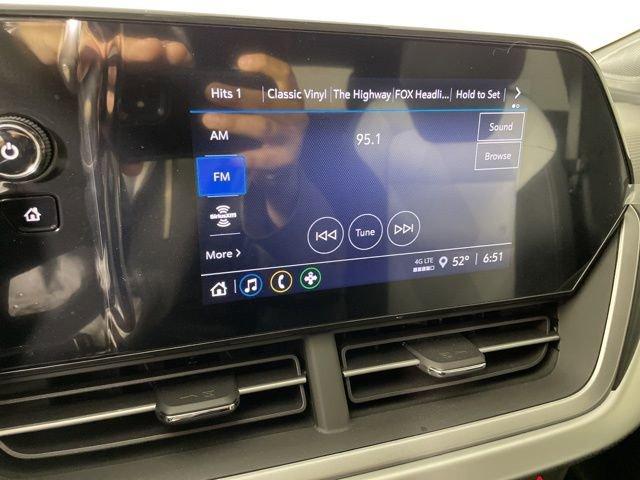 2025 Chevrolet Trax Vehicle Photo in PHOENIX, AZ 85014-3381