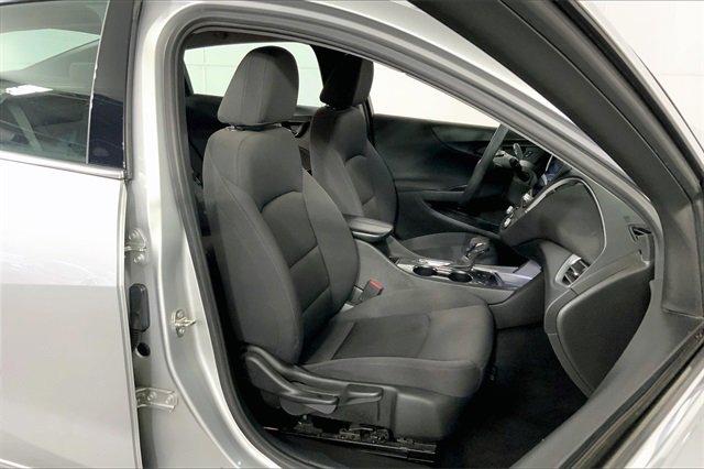 2022 Chevrolet Malibu Vehicle Photo in INDEPENDENCE, MO 64055-1314