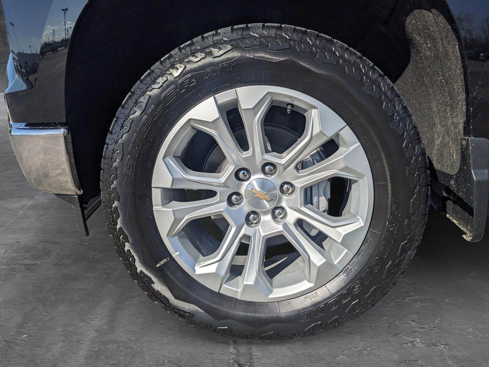 2025 Chevrolet Silverado 1500 Vehicle Photo in HOUSTON, TX 77034-5009