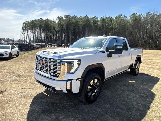 2024 GMC Sierra 2500 HD Vehicle Photo in ALBERTVILLE, AL 35950-0246