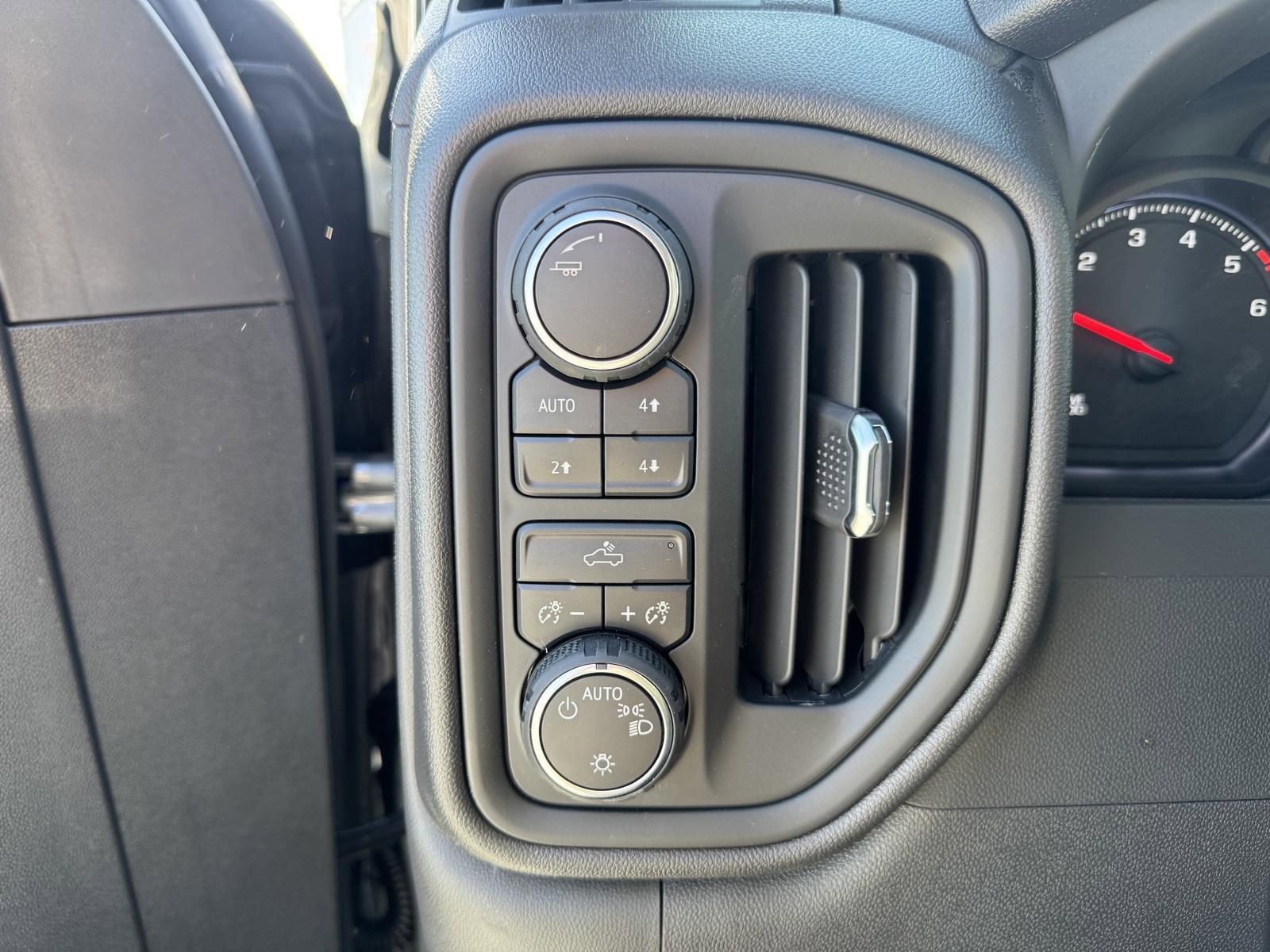 2025 Chevrolet Silverado 1500 Vehicle Photo in LOS ANGELES, CA 90007-3794