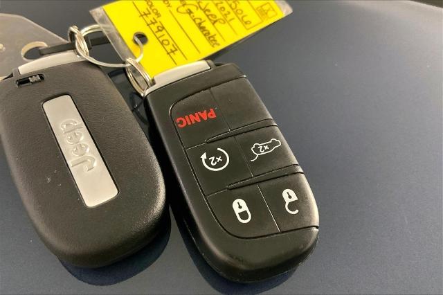 2021 Jeep Grand Cherokee Vehicle Photo in Kansas City, MO 64114