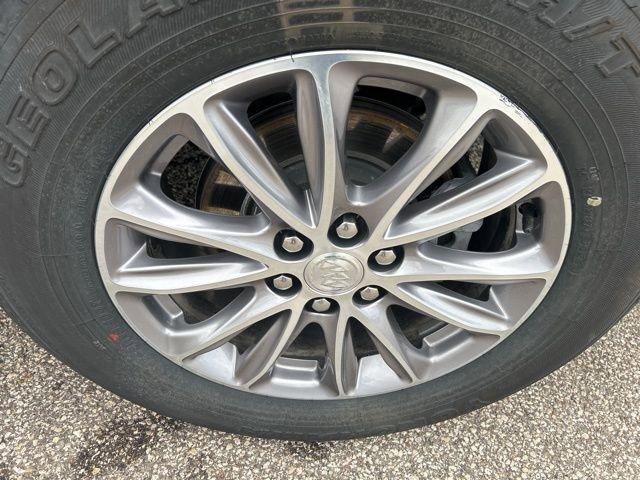 2022 Buick Enclave Vehicle Photo in MEDINA, OH 44256-9631