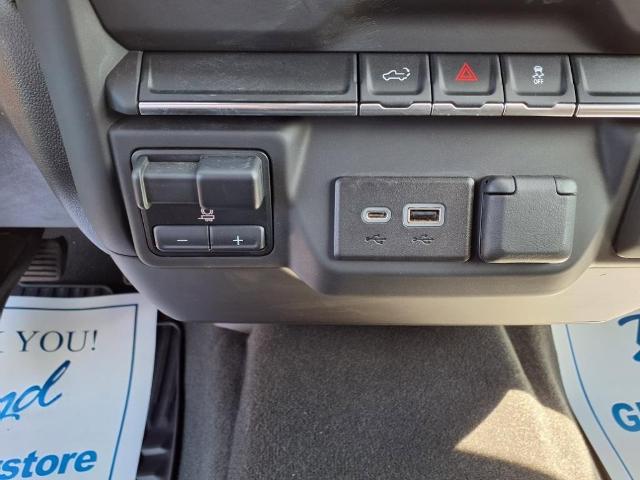 2023 Chevrolet Silverado 2500 HD Vehicle Photo in EMPORIA, VA 23847-1235