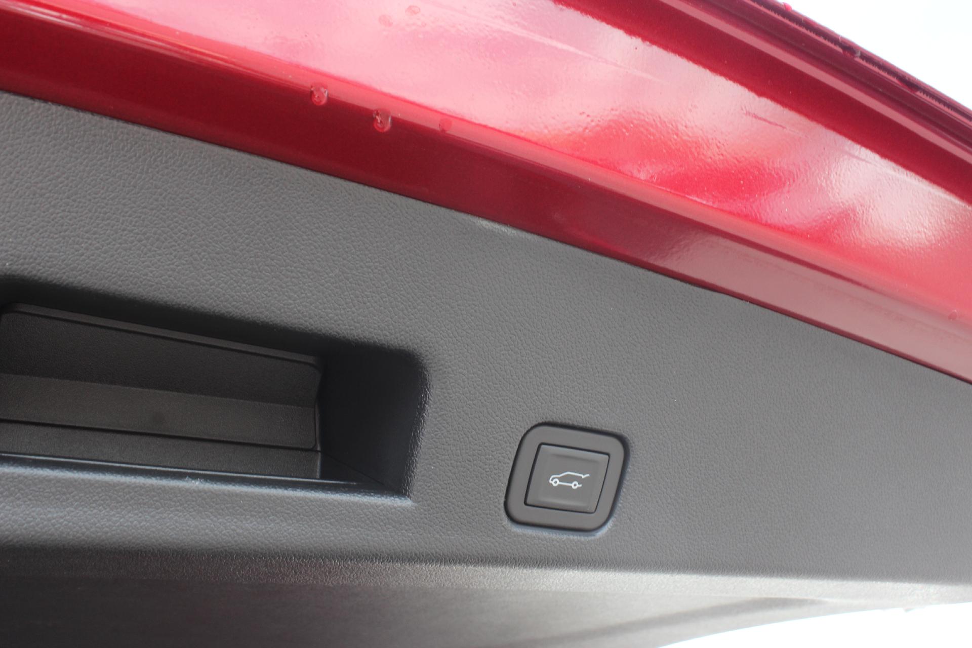 2025 Buick Enclave Vehicle Photo in AURORA, CO 80012-4011