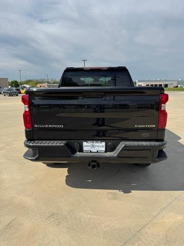2024 Chevrolet Silverado 1500 Vehicle Photo in Peoria, IL 61615
