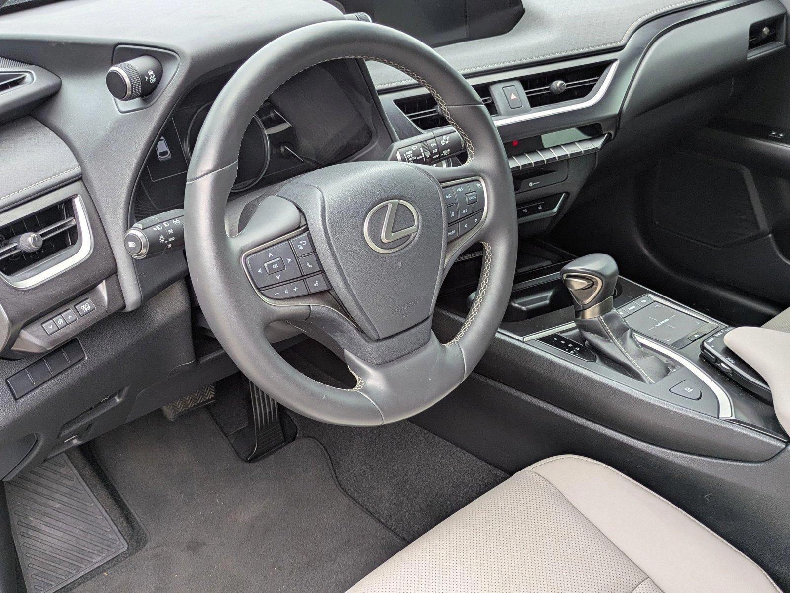 2022 Lexus UX 200 Vehicle Photo in Clearwater, FL 33761