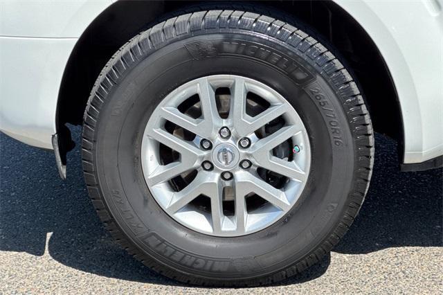 2015 Nissan Frontier Vehicle Photo in ELK GROVE, CA 95757-8703