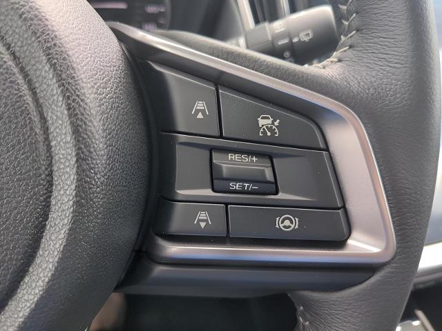 2025 Subaru Outback Vehicle Photo in Green Bay, WI 54304