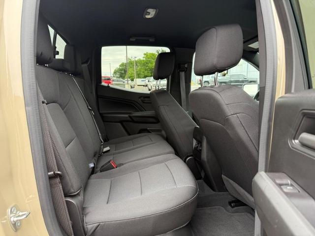 2024 Chevrolet Colorado Vehicle Photo in COLUMBIA, MO 65203-3903
