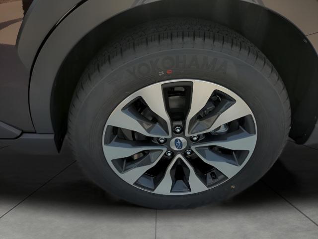 2025 Subaru Outback Vehicle Photo in Green Bay, WI 54304