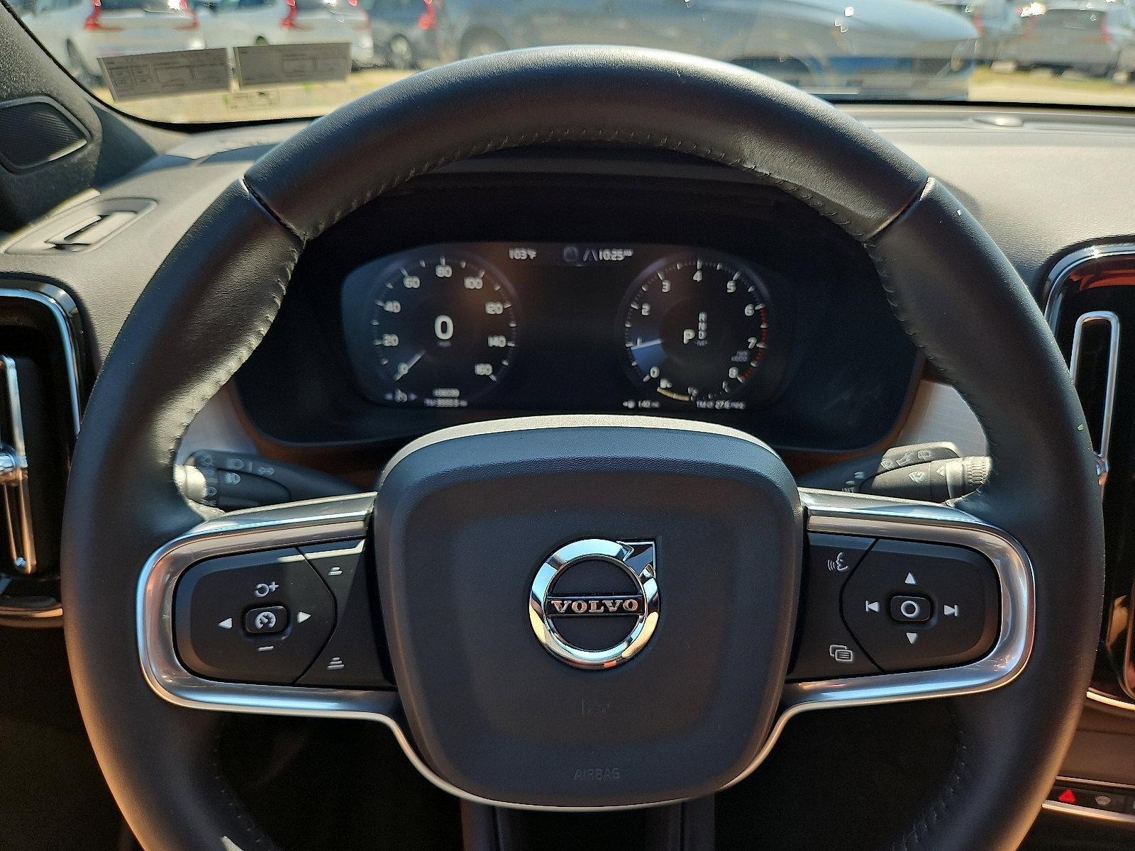 2019 Volvo XC40 Vehicle Photo in Trevose, PA 19053
