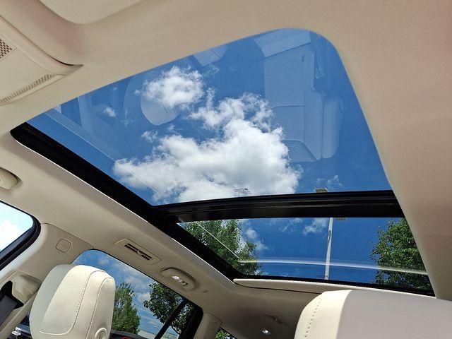 2024 Cadillac XT6 Vehicle Photo in DANBURY, CT 06810-5034