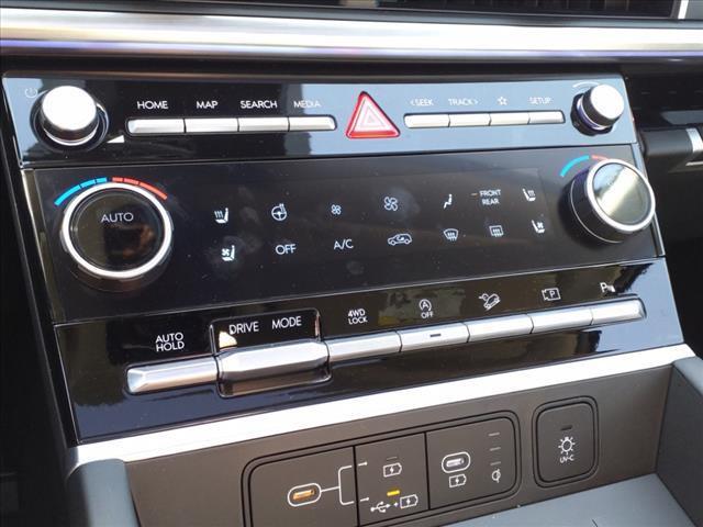2024 Hyundai SANTA FE Vehicle Photo in Peoria, IL 61615