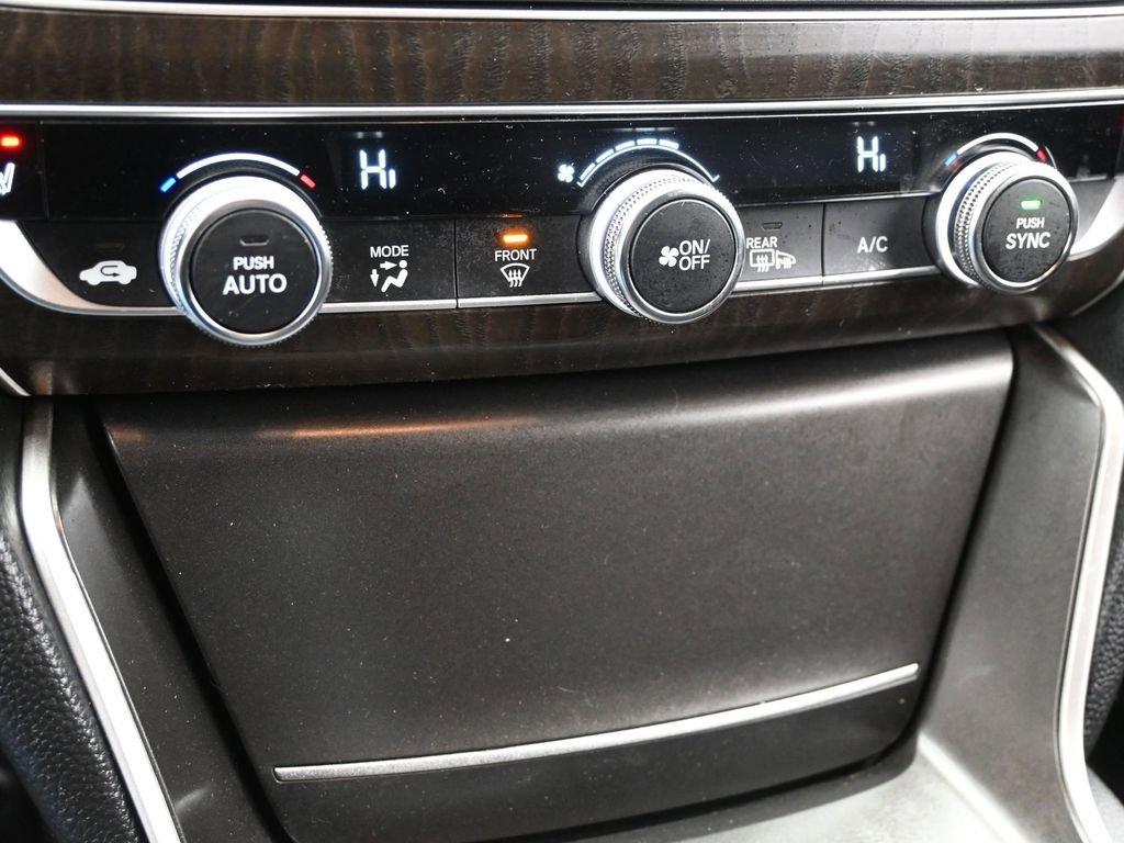 2019 Honda Accord Sedan Vehicle Photo in Cedar Rapids, IA 52402