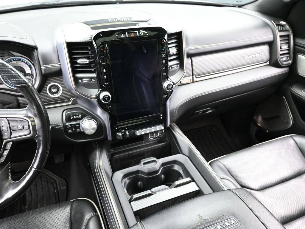 2020 Ram 1500 Vehicle Photo in Marion, IA 52302