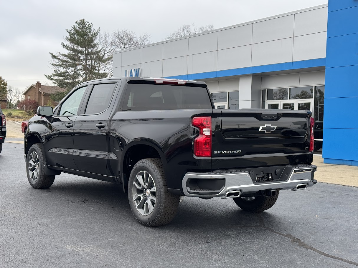 2025 Chevrolet Silverado 1500 Vehicle Photo in BOONVILLE, IN 47601-9633