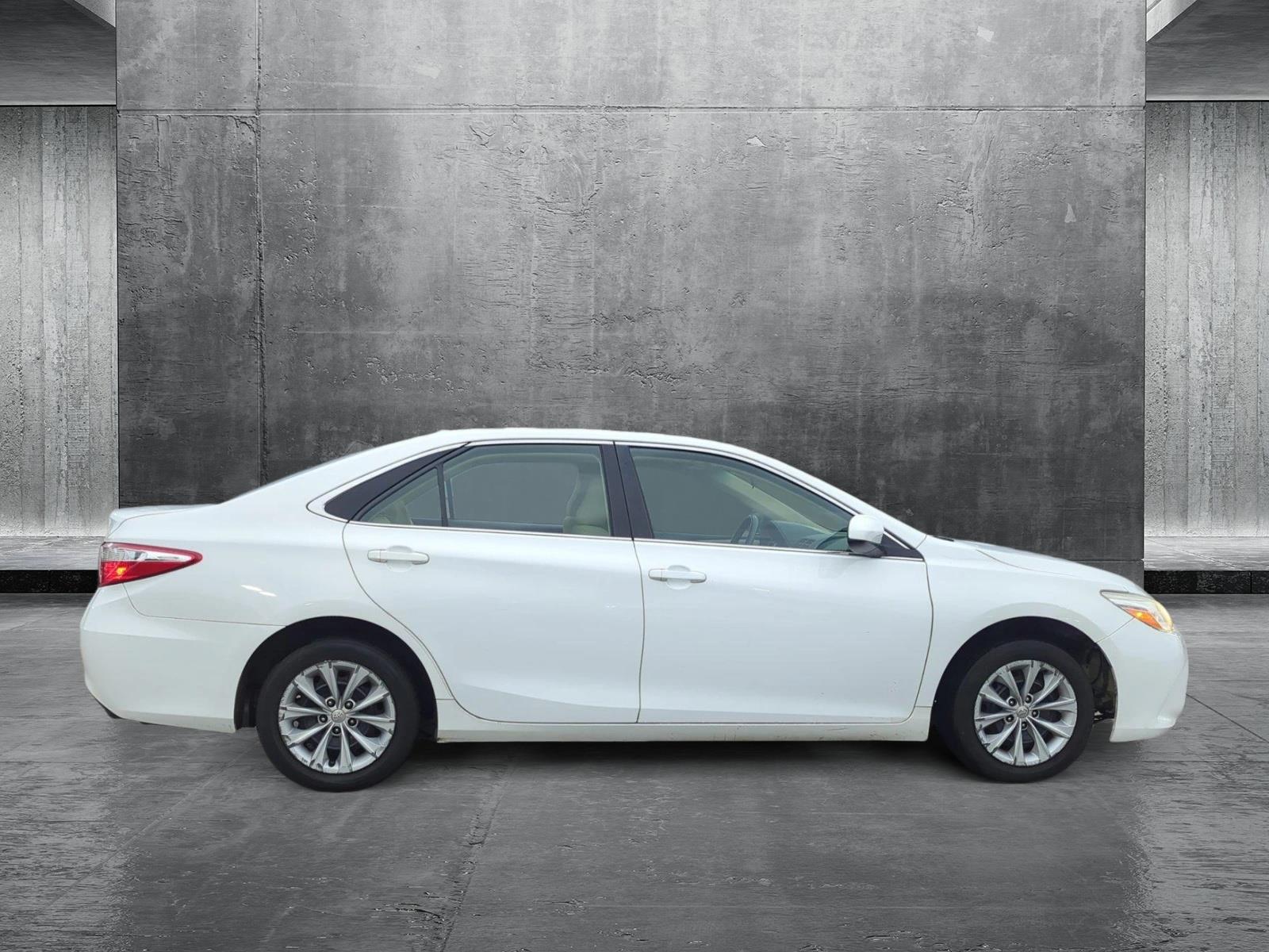 2015 Toyota Camry Vehicle Photo in Memphis, TN 38125