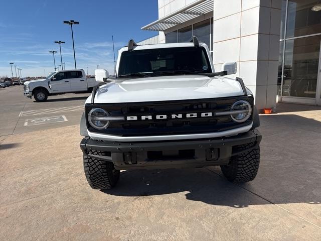 2024 Ford Bronco Vehicle Photo in Winslow, AZ 86047-2439