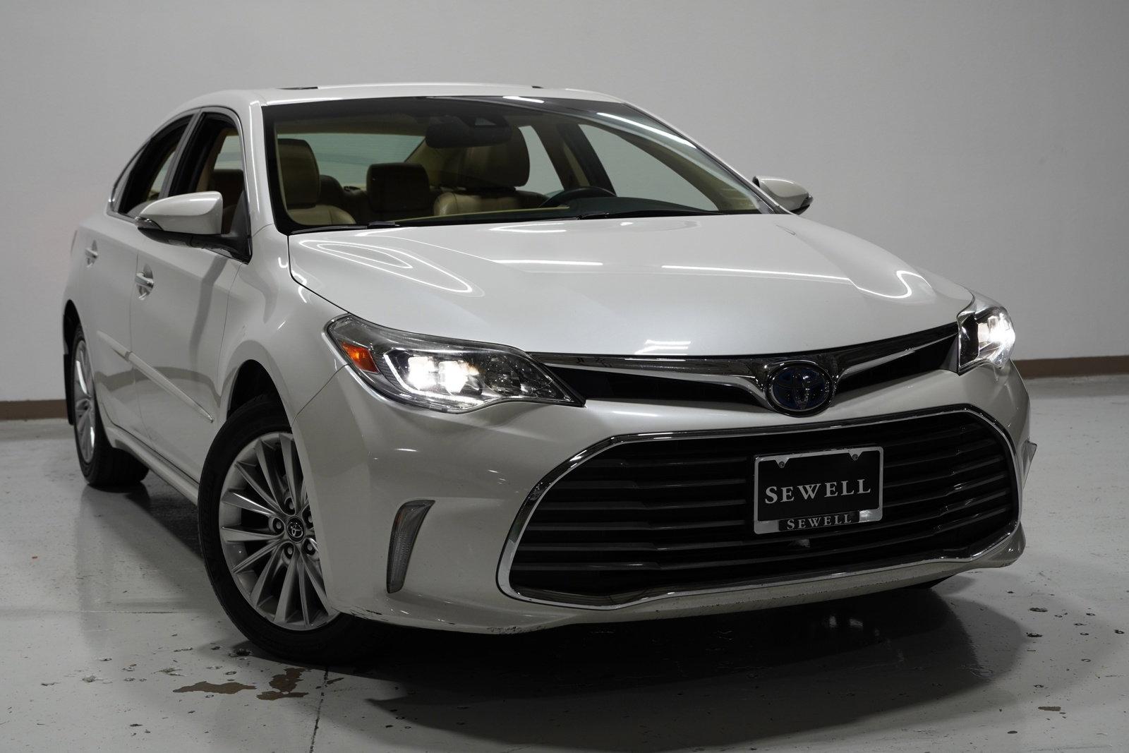 2018 Toyota Avalon Vehicle Photo in GRAPEVINE, TX 76051