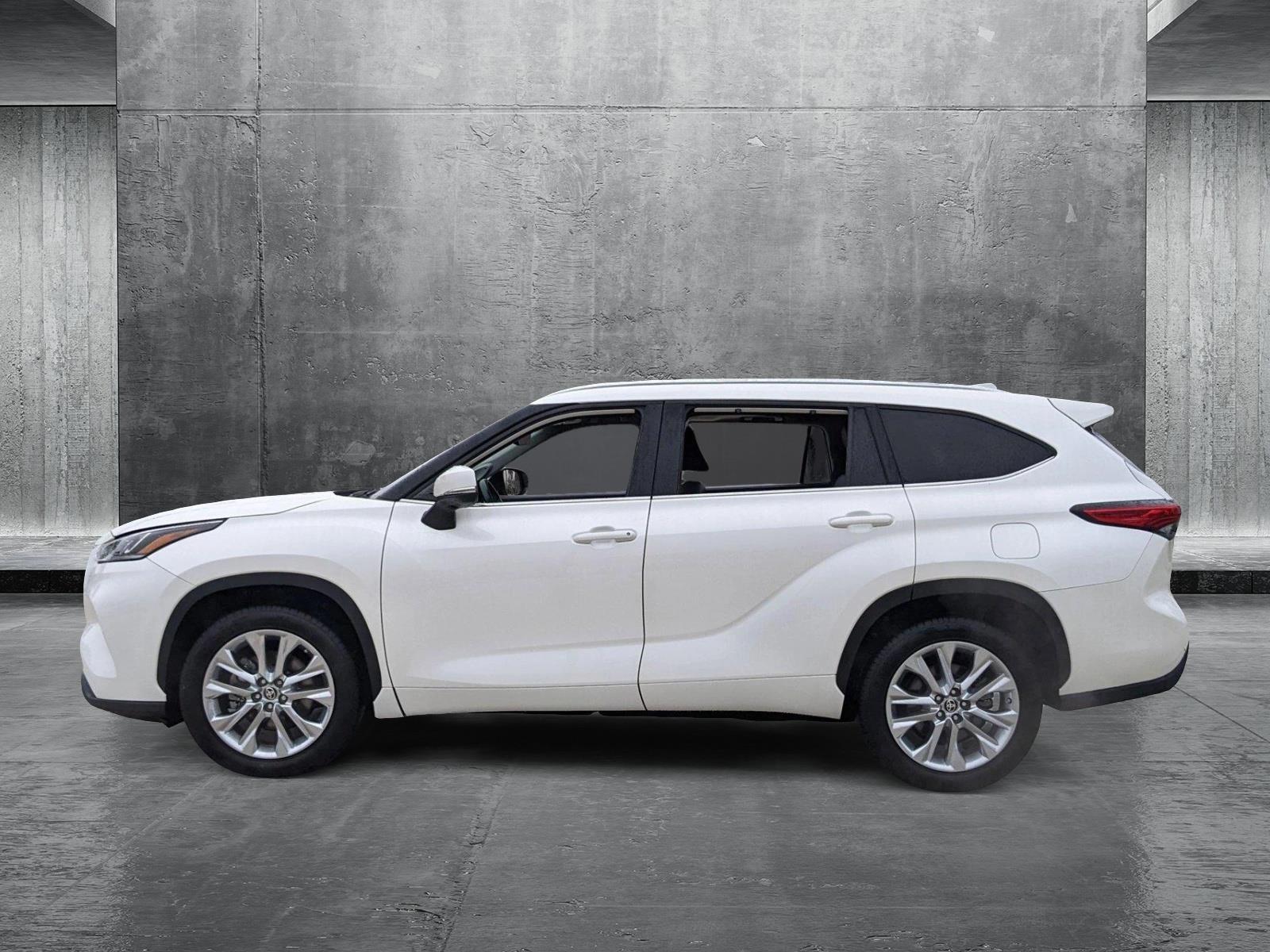 2021 Toyota Highlander Vehicle Photo in Davie, FL 33331