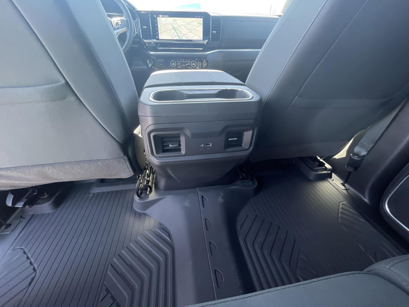 2025 Chevrolet Silverado 1500 Vehicle Photo in BENTONVILLE, AR 72712-4322