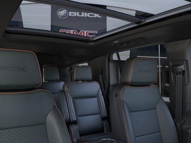 2025 GMC Yukon Vehicle Photo in LONE TREE, CO 80124-2750