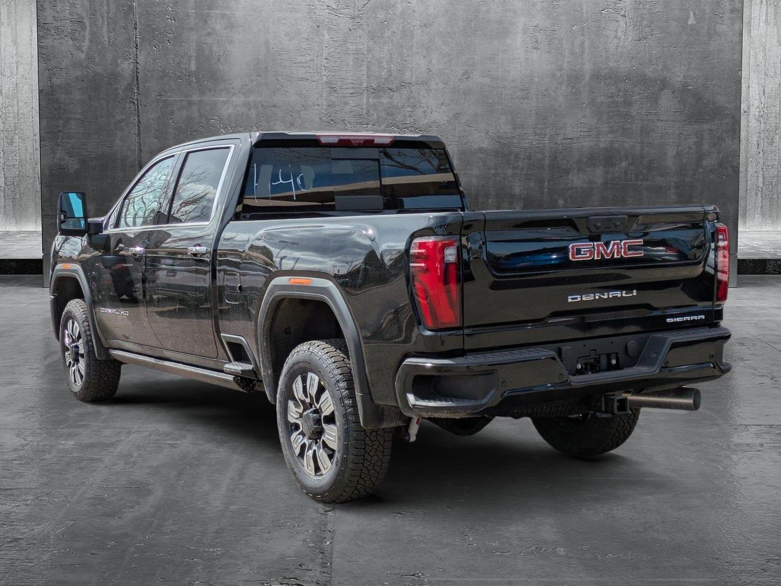 2025 GMC Sierra 3500 HD Vehicle Photo in GOLDEN, CO 80401-3850