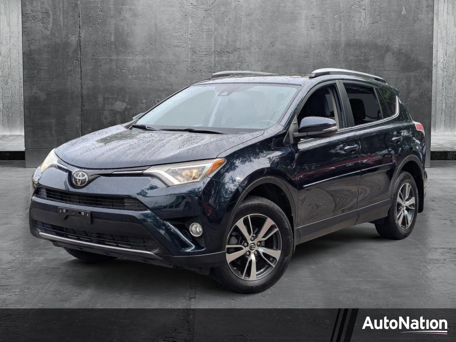 2017 Toyota RAV4 Vehicle Photo in Tampa, FL 33614