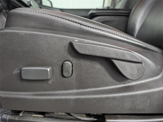 2021 Chevrolet Colorado Vehicle Photo in ENGLEWOOD, CO 80113-6708
