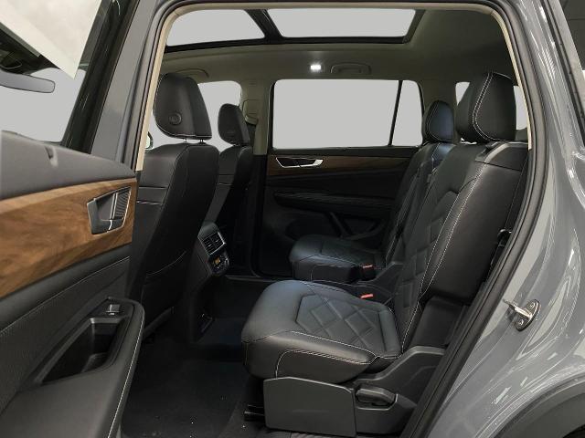 2025 Volkswagen Atlas Vehicle Photo in Appleton, WI 54913