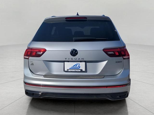 2024 Volkswagen Tiguan Vehicle Photo in Green Bay, WI 54304
