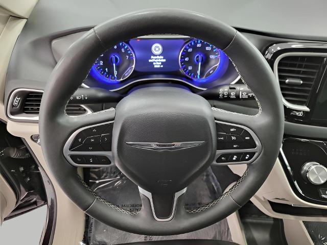 2023 Chrysler Pacifica Vehicle Photo in Oshkosh, WI 54904