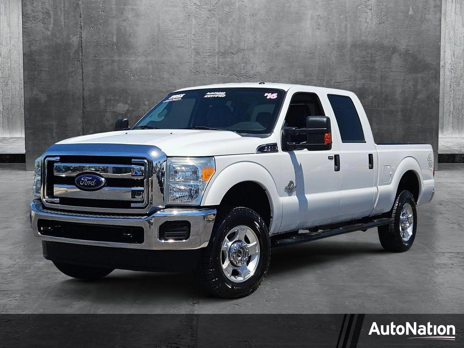 2016 Ford Super Duty F-250 SRW Vehicle Photo in GILBERT, AZ 85297-0446