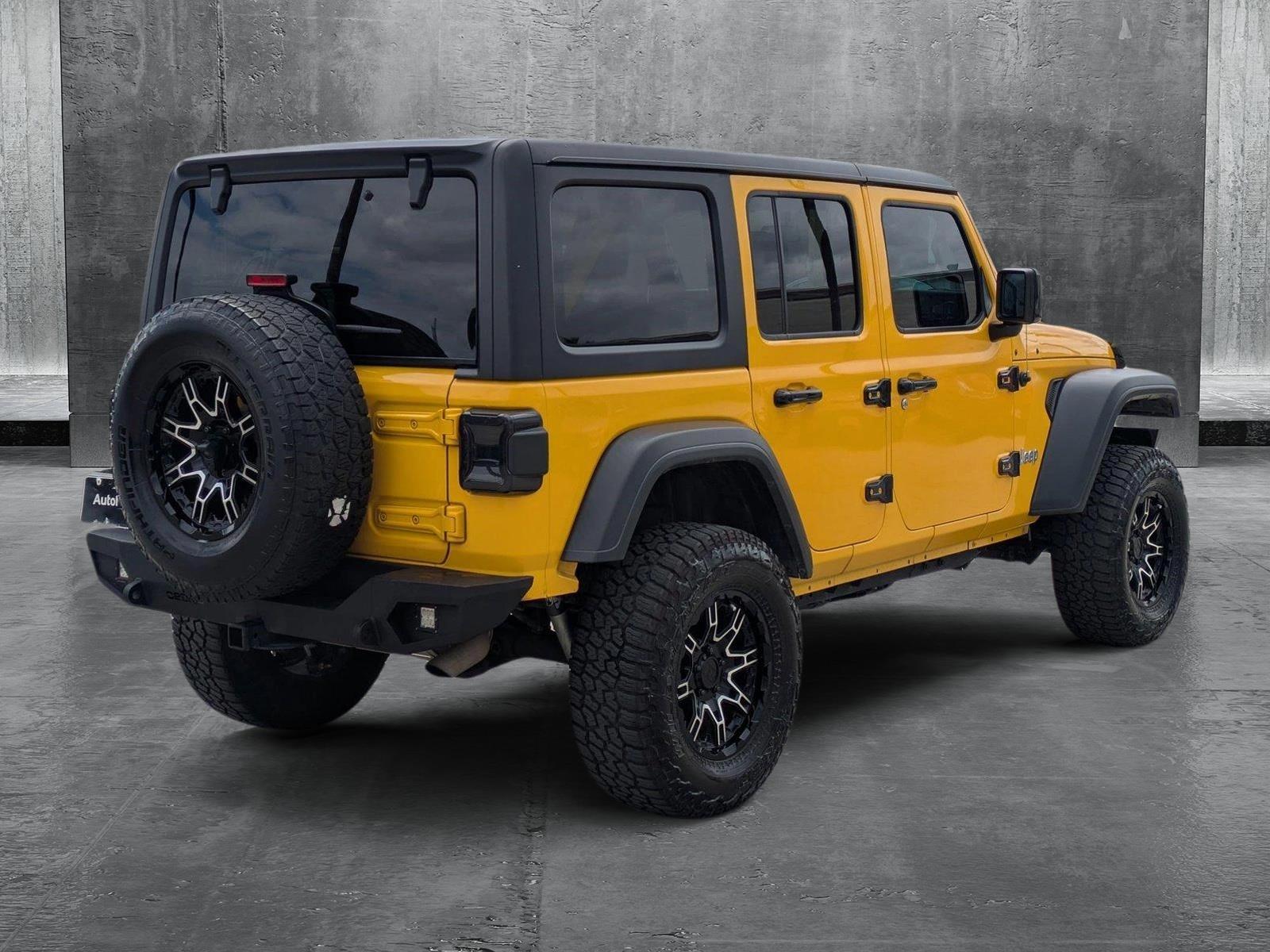 2020 Jeep Wrangler Unlimited Vehicle Photo in Tustin, CA 92782