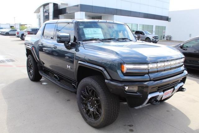 2025 GMC HUMMER EV Pickup Vehicle Photo in Greenville, TX 75402