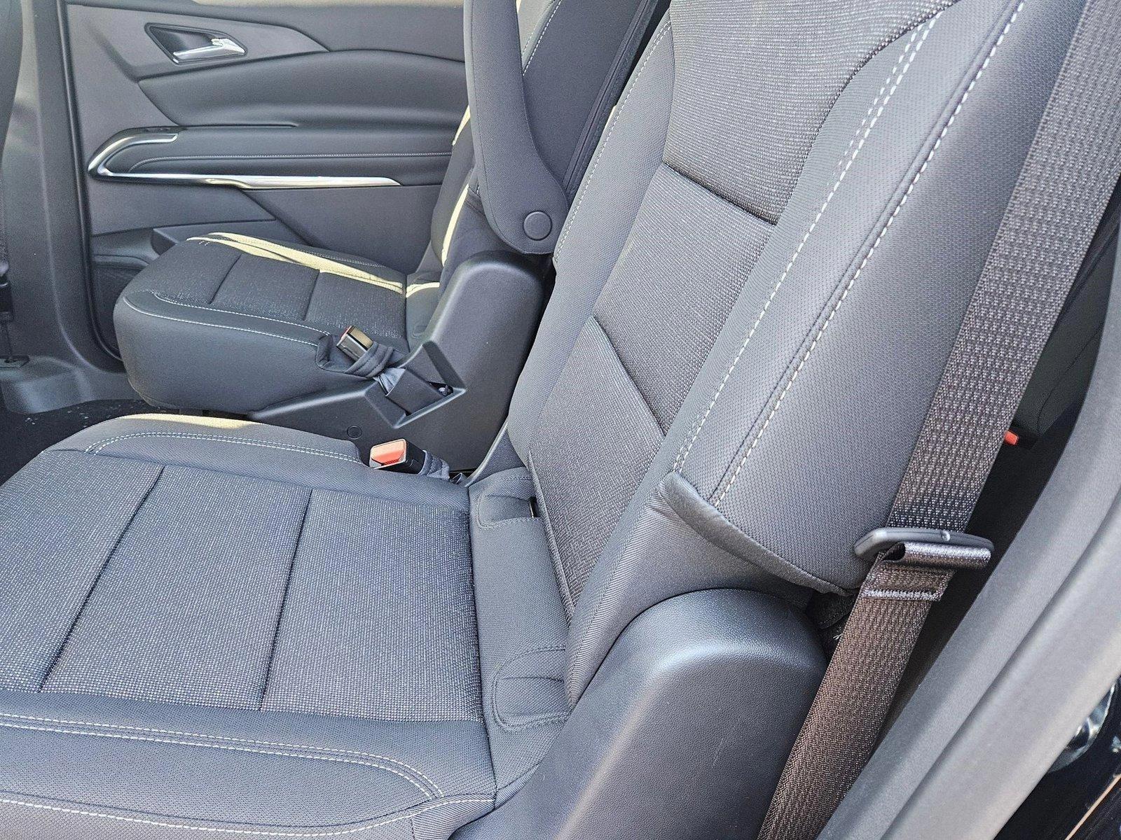 2025 Chevrolet Traverse Vehicle Photo in GREENACRES, FL 33463-3207