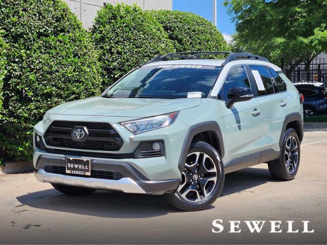 2019 Toyota RAV4 Vehicle Photo in DALLAS, TX 75209