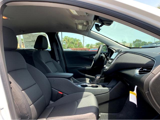 2025 Chevrolet Malibu Vehicle Photo in BEAUFORT, SC 29906-4218