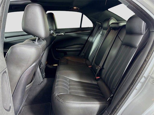 2022 Chrysler 300 Vehicle Photo in PUYALLUP, WA 98371-4149