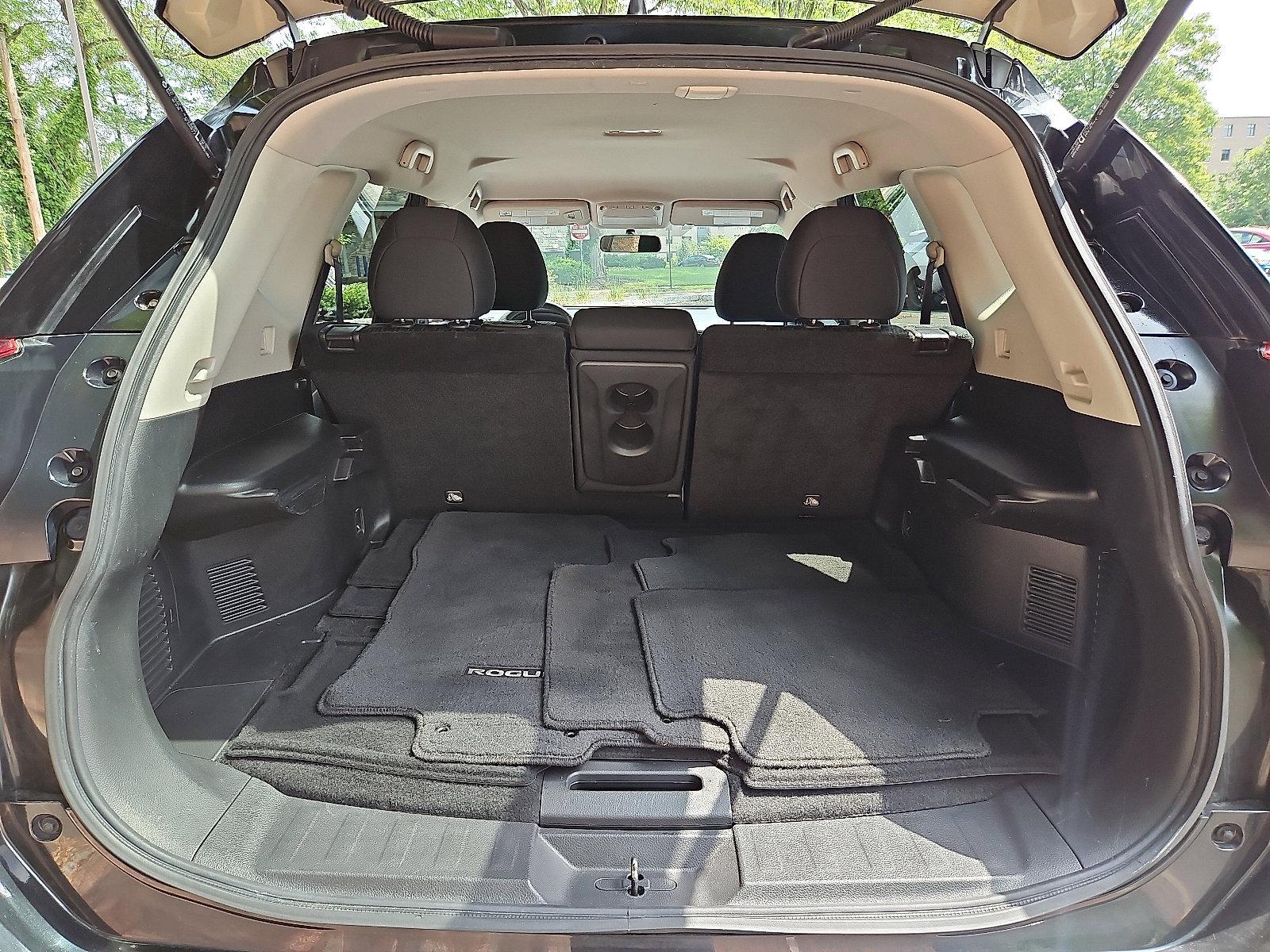 2017 Nissan Rogue Vehicle Photo in Jenkintown, PA 19046