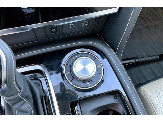 2024 INFINITI QX80 Vehicle Photo in San Antonio, TX 78230
